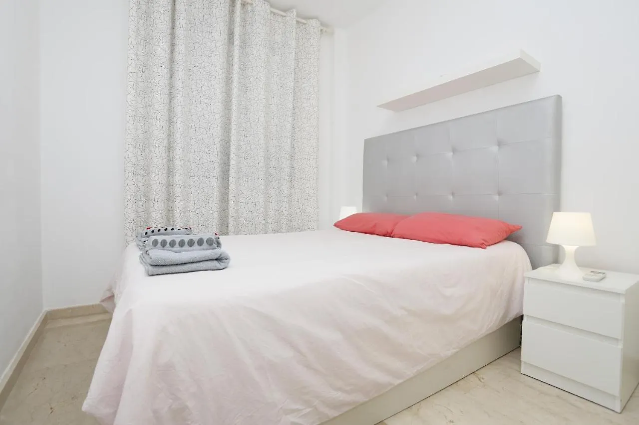 Masvacation Calle Lanzarote B, 4Room, Terrace Playa del Ingles  Villa